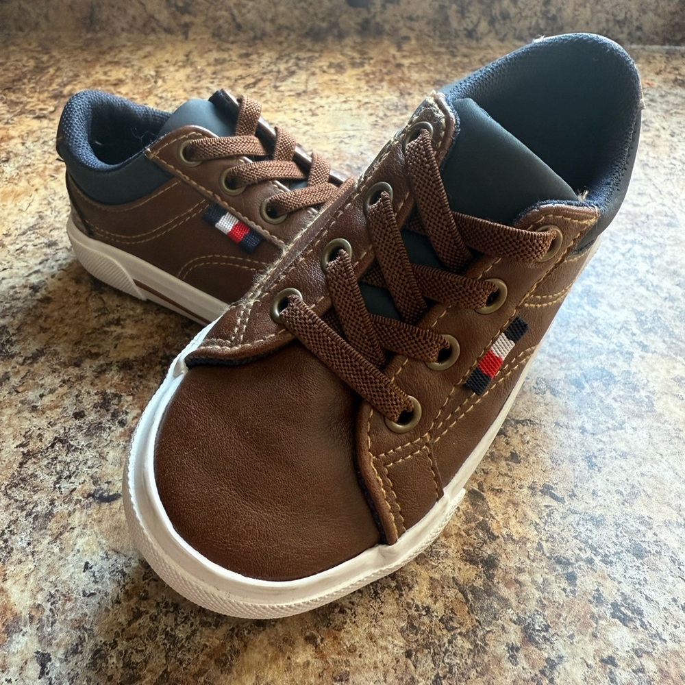 Tommy Bahama Brown Kids Sneakers